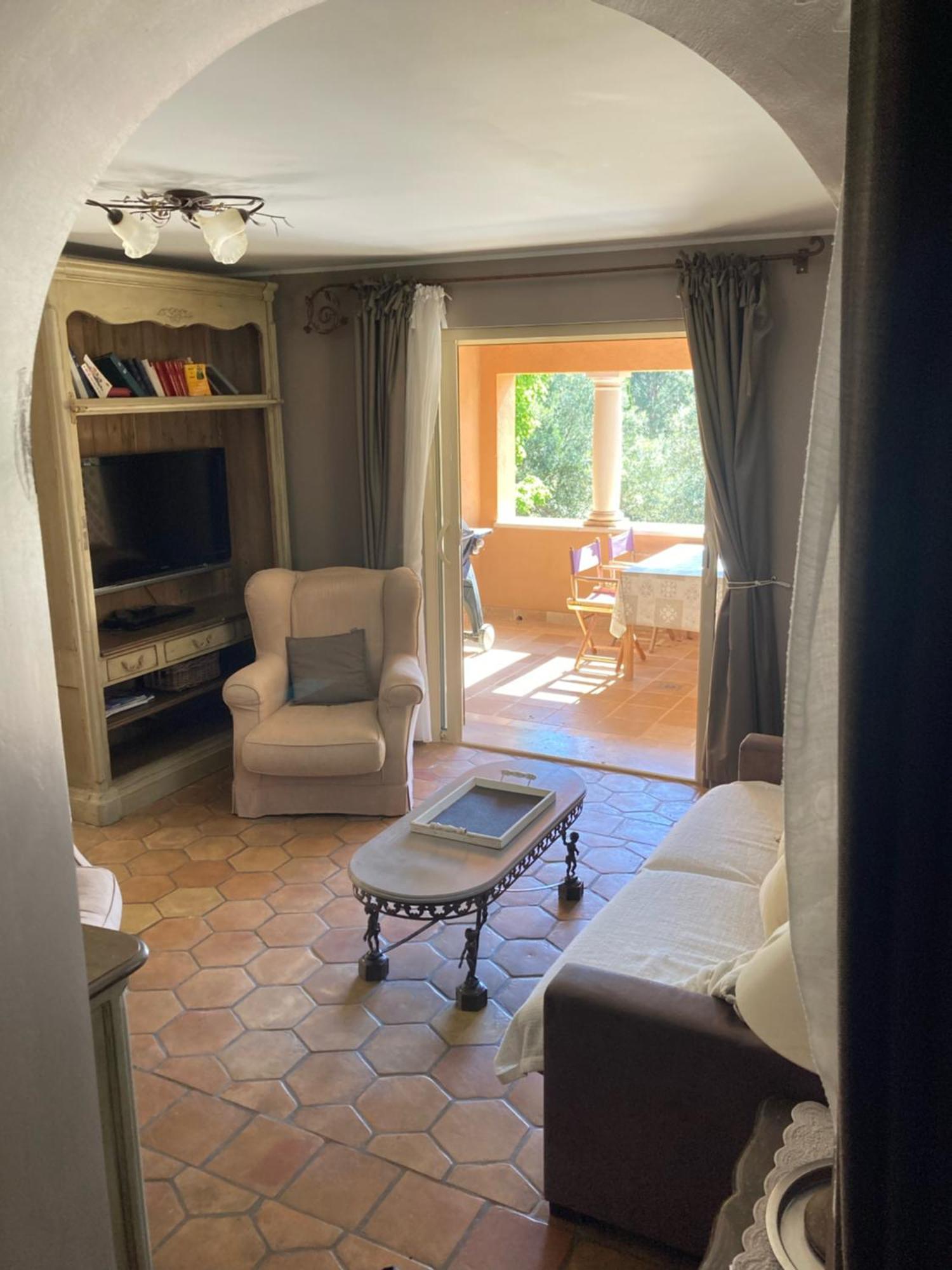 Le Patio Apartment Laouque Ngoại thất bức ảnh